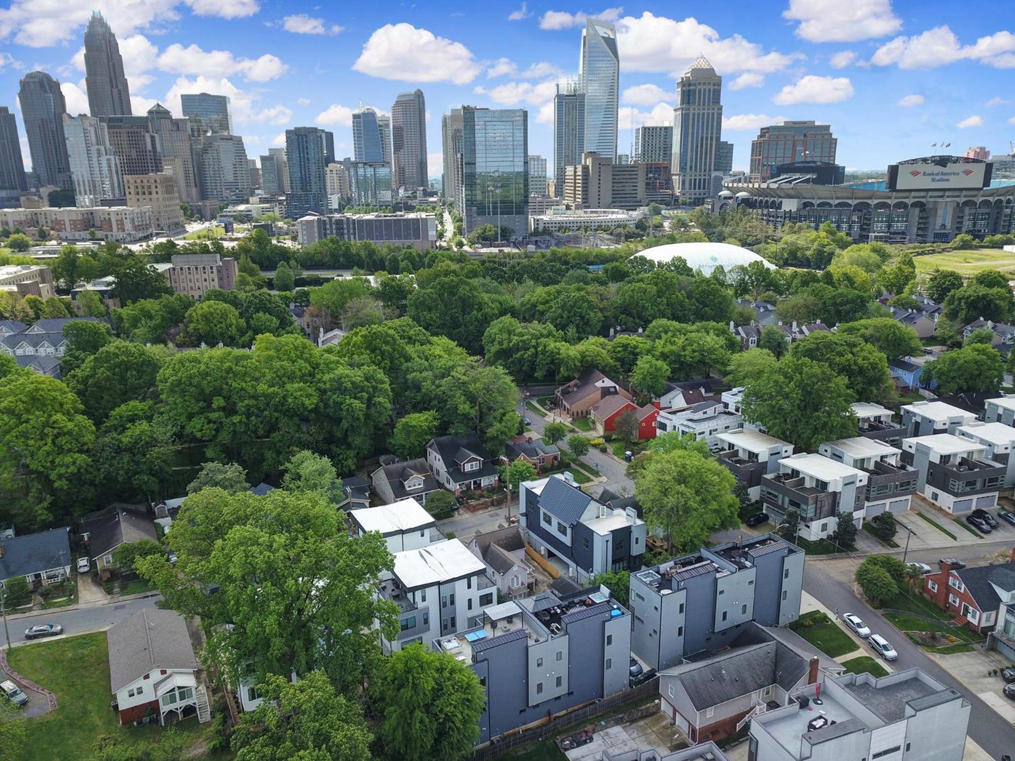 906 Westbrook B City Views Rooftop Hot Tub And Short Walk To Stadium Charlotte Exterior foto
